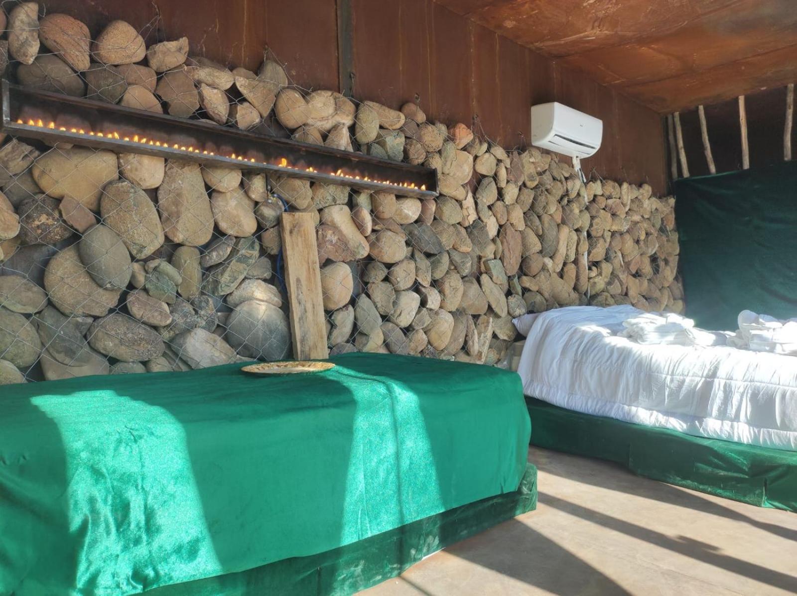Revolution Stone Cliff Eco Resort Agafay Exterior photo
